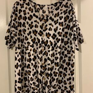 Brand new Boutique top